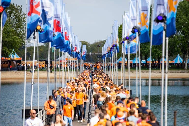 SuperSized Kingsday